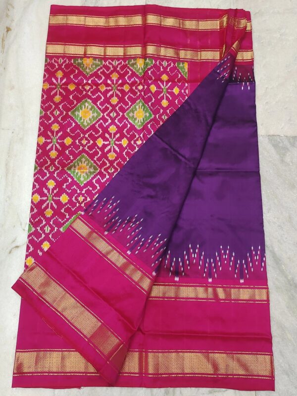 Pochampally ikkat silk saree (silk mark certified) - Pochampally Sarees by Shreekari Silks
