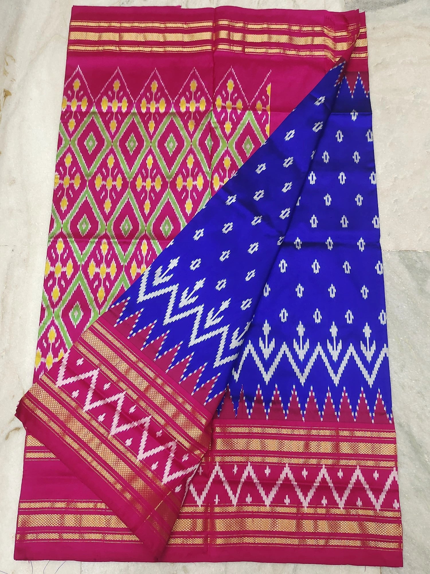 Pochampally ikkat silk saree (silk mark certified) - Pochampally Sarees by Shreekari Silks Pochampally ikkat silk saree (silk mark certified) - Image 3