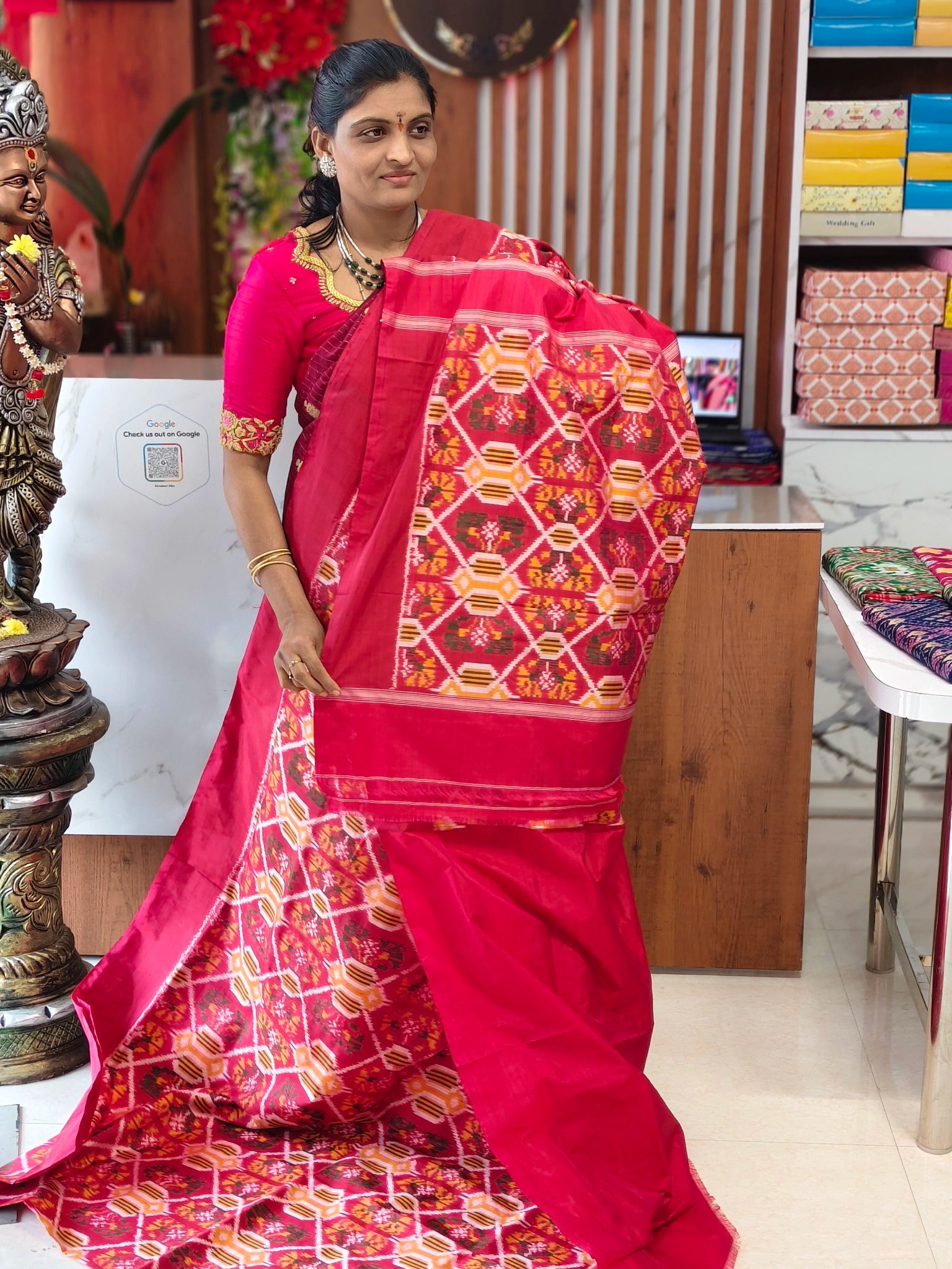 Pochampally pure Madtasu Narikunji pattu saree - Pochampally Sarees by Shreekari Silks Pochampally pure Madtasu Narikunji pattu saree - Image 2
